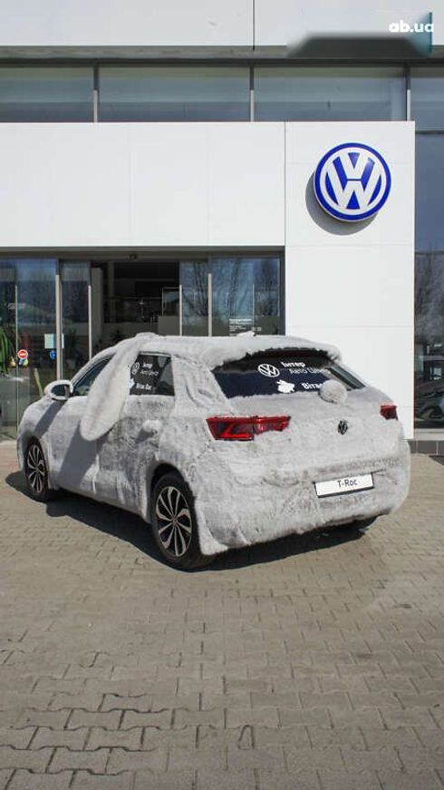Volkswagen T-Roc 2023 - фото 11