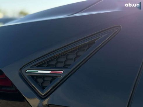 Lamborghini Urus 2024 - фото 11