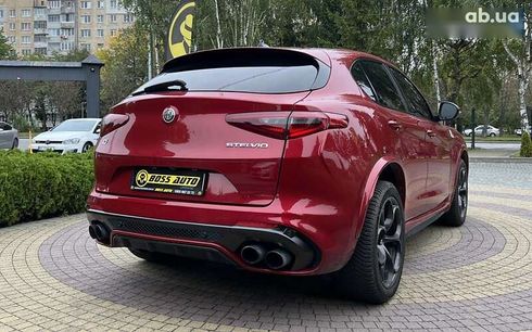 Alfa Romeo Stelvio 2018 - фото 7