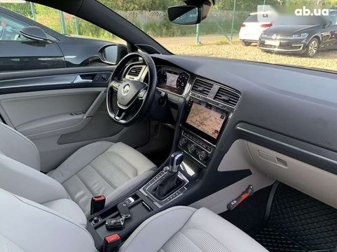 Volkswagen e-Golf 2019 - фото 3