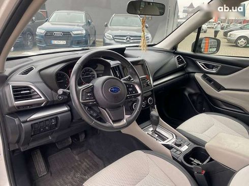 Subaru Forester 2019 - фото 10