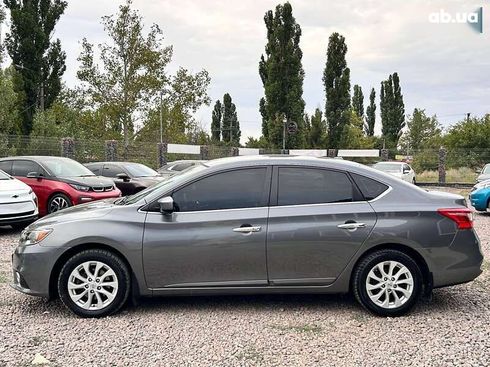 Nissan Sentra 2018 - фото 8