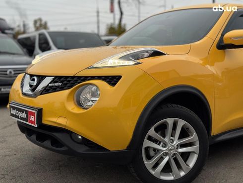 Nissan Juke 2017 желтый - фото 3