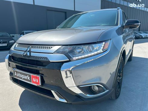 Mitsubishi Outlander 2019 серый - фото 43
