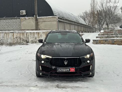 Maserati Levante 2017 черный - фото 11