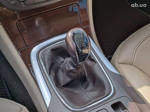 Opel Insignia 2010 бежевый - фото 24