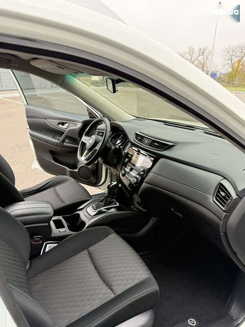 Nissan Rogue 2017 - фото 22