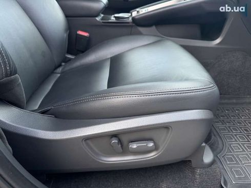 Mitsubishi Pajero Sport 2019 - фото 30