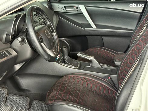 Mazda 3 2013 белый - фото 12