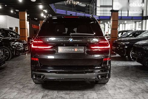 BMW X7 2023 - фото 17