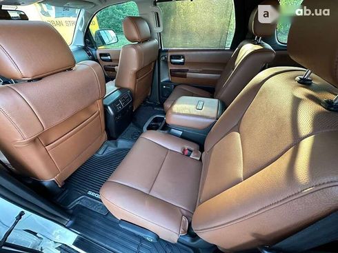 Toyota Sequoia 2016 - фото 28