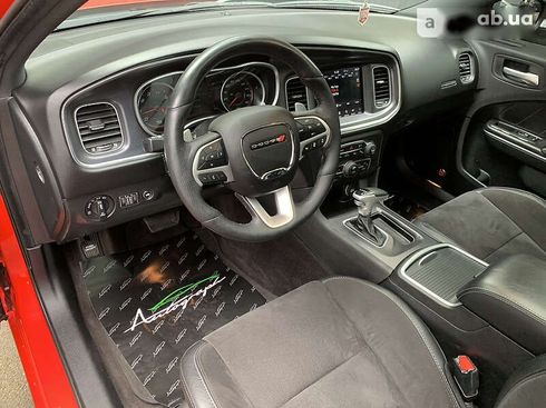 Dodge Charger 2018 - фото 30