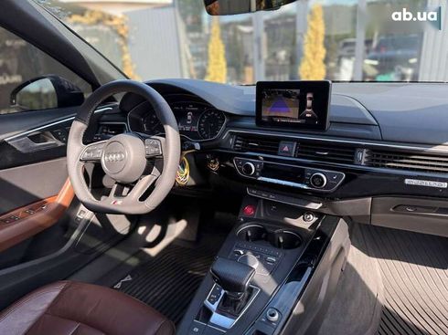 Audi A4 2017 - фото 13