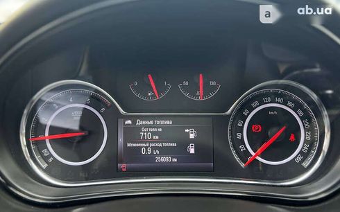 Opel Insignia 2014 - фото 12