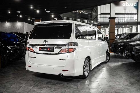 Toyota Vellfire 2014 - фото 12