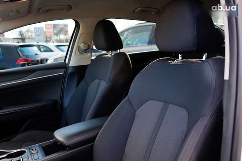 Kia K5 2021 - фото 21