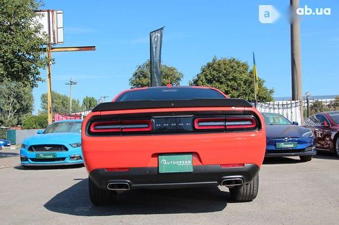 Dodge Challenger 2016 - фото 6