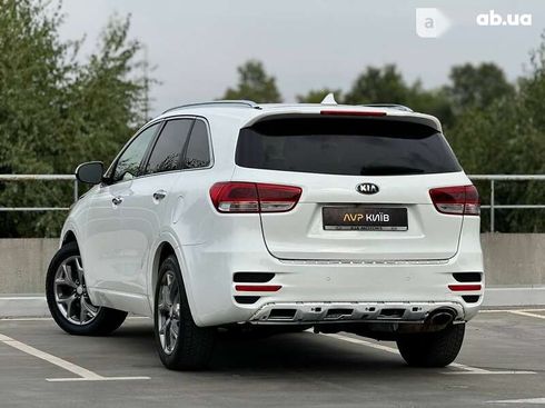 Kia Sorento 2015 - фото 6