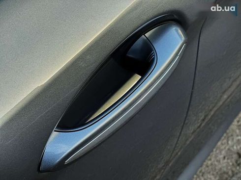 BMW 5 серия 2017 - фото 18