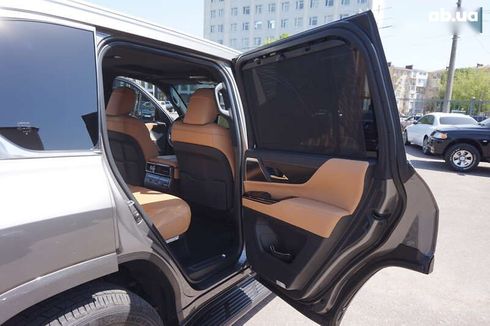 Lexus LX 2023 - фото 30