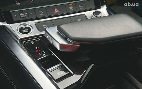 Audi E-Tron 2022 - фото 19