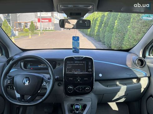 Renault Zoe 2013 - фото 10