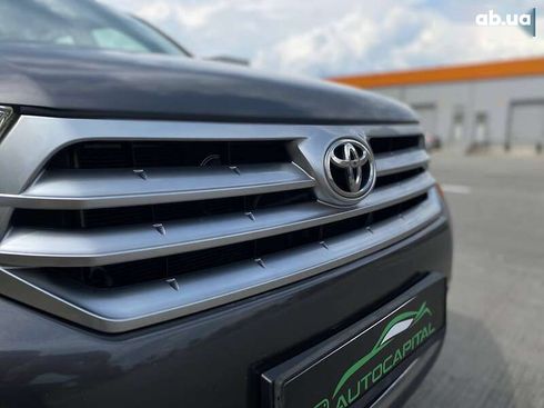 Toyota Highlander 2012 - фото 4