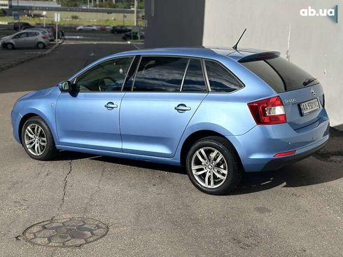Skoda Spaceback 2015 - фото 16