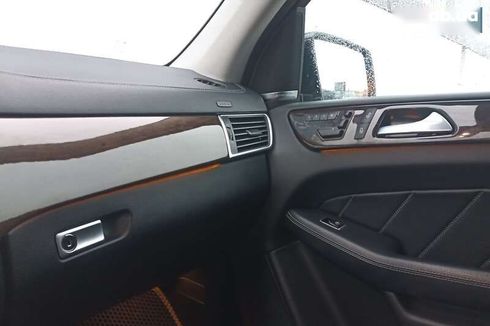 Mercedes-Benz GL-Класс 2015 - фото 18