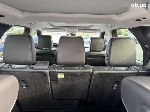 Land Rover Discovery 2017 - фото 13
