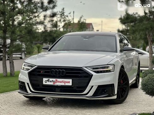 Audi S8 2020 - фото 30