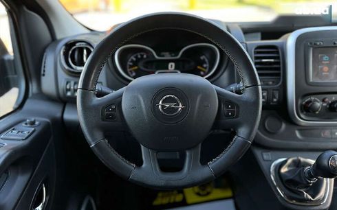 Opel Vivaro 2015 - фото 15