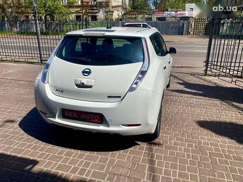 Nissan Leaf 2016 - фото 5