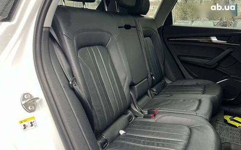 Audi Q5 2017 - фото 28