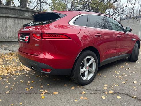 Jaguar F-Pace 2018 красный - фото 6