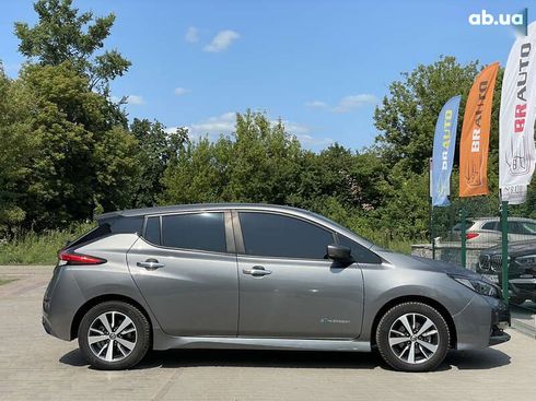 Nissan Leaf 2019 - фото 22