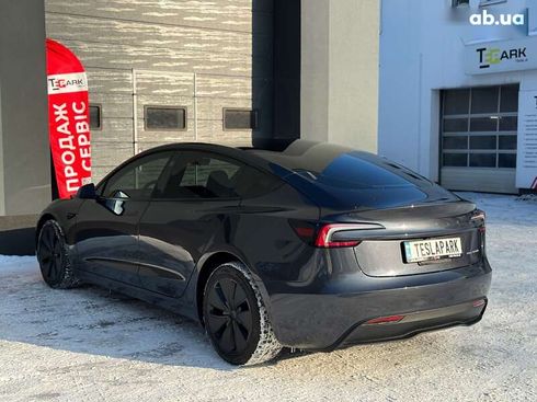 Tesla Model 3 2024 - фото 8