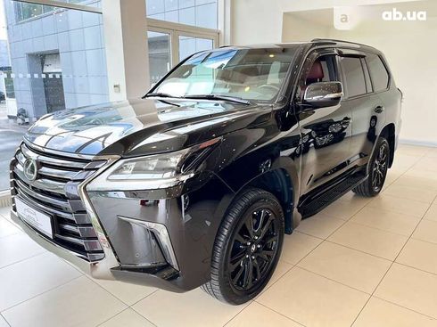 Lexus LX 2020 - фото 20