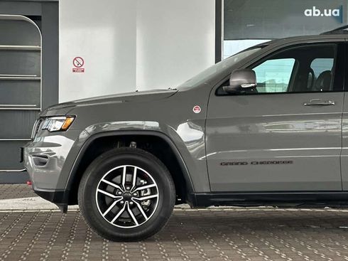 Jeep Grand Cherokee 2020 - фото 15