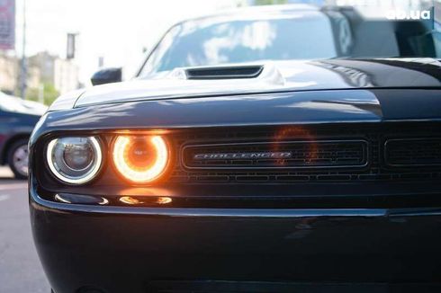 Dodge Challenger 2017 - фото 5