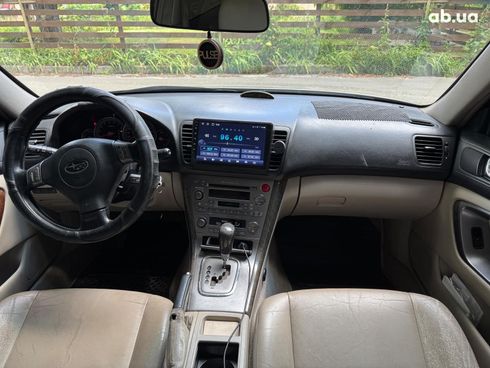 Subaru Legacy 2005 бежевый - фото 17