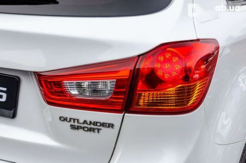 Mitsubishi Outlander 2015 - фото 15