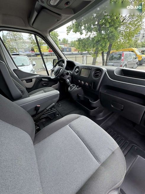 Renault Master 2018 - фото 26