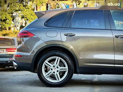 Porsche Cayenne 2016 - фото 11