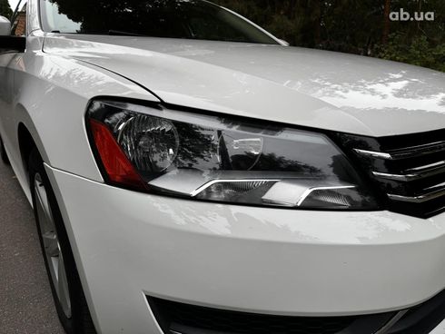Volkswagen Passat 2012 белый - фото 12