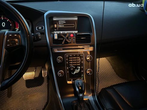 Volvo XC60 2013 серый - фото 25