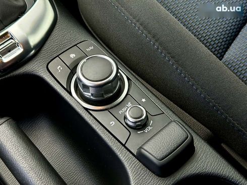Toyota Yaris 2019 - фото 23