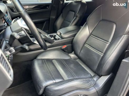 Porsche Cayenne 2018 - фото 18