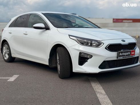 Kia Cee'd 2019 белый - фото 14