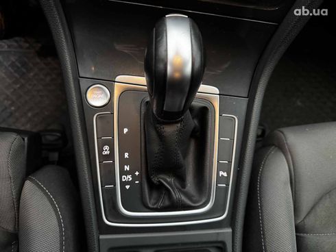 Volkswagen Golf 2019 серый - фото 28